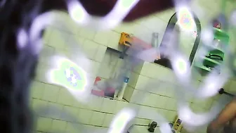 Cute Indian Babe Caught Bathing Naked By Hidden Bathroom Camera