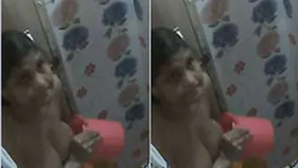 Married Boudi Bathing Naked Washing Her Body Caught On Camera