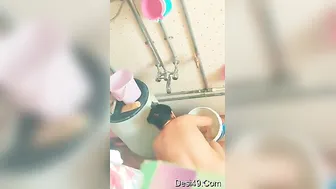 Married Bhabhi Taking A Bath Secretly Recorded By Hidden Camera