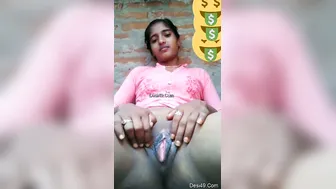 Horny GF Fingering Her Pussy For Me On Video Call