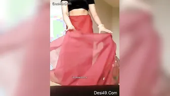 Desi Wife Doing Hot Striptease Dance Removing All Her Clothes