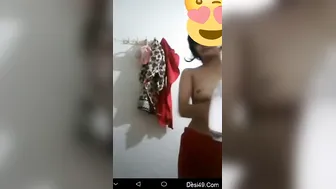 Pakistani Babe Teasing With Her Boobs And Pussy On Video Call