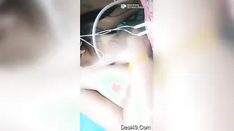 Slim Desi Slut Doing A Naughty Live Show Stripping Everything