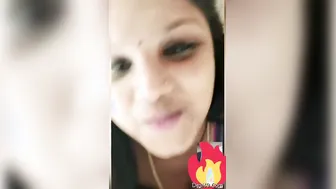 Cheating Wife Showing Her Tits To Her Ex Boyfriend On Video Call