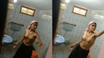 Hidden Camera Catching My Bhabhi Changing Clothes Showing Tits