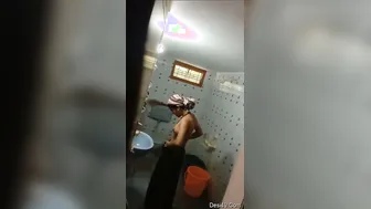 Hidden Camera Catching My Bhabhi Changing Clothes Showing Tits