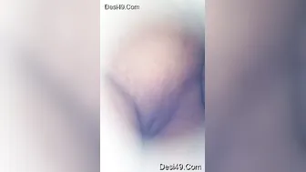 Married Boudi Bathing Outdoors Caught On Camera Completely Nude