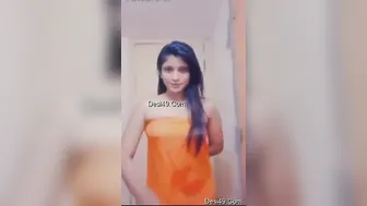Cute Desi Girl Filming Her Naked Body For Boyfriend In Bedroom