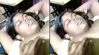 Desi Village GF Flashing Her Bare Tits On Cam