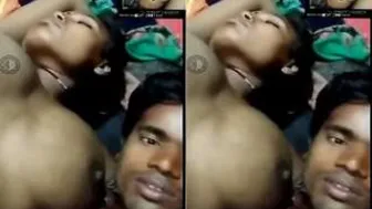 Village Couple Going Live Streaming Their Passionate Love Session
