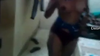Indian College Girl Filming Herself Completely Naked At Home