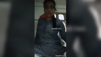 Busty GF Flashing Her Massive Tits In Amateur Clip