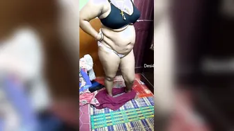 Tamil Married Woman Pleasuring Herself In Bedroom Secretly Today