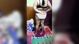 Tamil Married Woman Pleasuring Herself In Bedroom Secretly Today