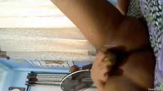 Desi Babe Masturbating With Moaning And Dirty Expressions Now