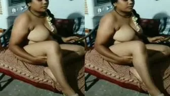 Tamil Housewife Stripping Naked Teasing Viewers In Sexy Live Show