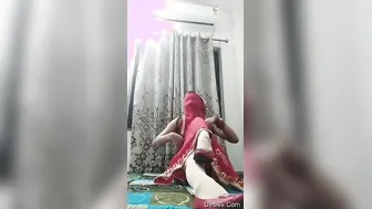 Naughty GF Getting Naked On Cam And Showing Her Sexy Body