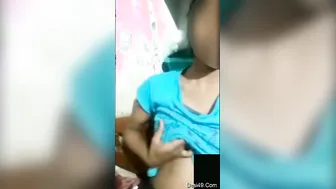 Cute Desi GF Flashing Her Perky Tits On Private Video