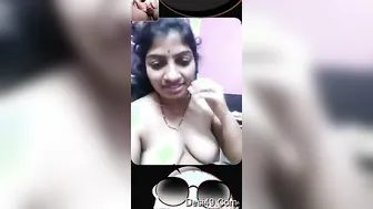 Married Bhabhi Getting Naked On Video Call Showing Every Inch