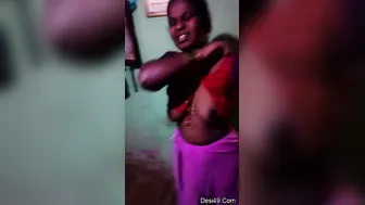 Tamil Bhabhi Letting Hubby Film Her Big Bouncing Boobs At Home