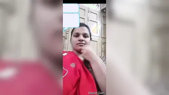 Horny GF Flaunting Her Tits And Pussy On Dirty Video Call