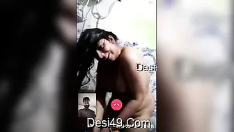 Desi Babe Bathing Naked On Video Call Showing Everything To Him