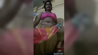 Village Wife Filming Herself Nude Teasing With Her Body Exposed