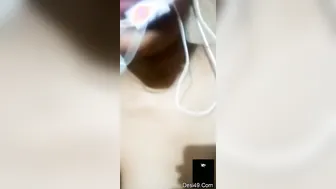 Cute Looking Desi Girl Flashing Her Tits On Video Call Today