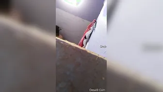 Desi Girl Bathing Caught On Hidden Camera By Her Boyfriend