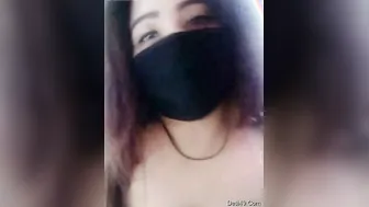 Sexy Desi Girl Exposing Her Pussy And Tits On Live Cam Show