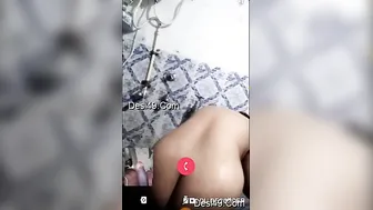 Naked GF Bathing Live On Video Call Getting So Horny