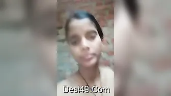 Young Babe Recording Herself Naked Alone In Her Bedroom Today