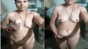 Thick Bhabhi Squeezing And Showing Off Her Huge Desi Boobs