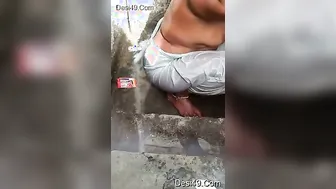 Bhabhi Washing Her Curvy Body Outdoors Soaking Wet And Nude Today