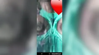 Tamil Aunty Pulling Out Her Huge Boobs During Late Night Video Call