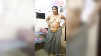 Married Bhabhi Slowly Removing Her Clothes Teasing Her Lover