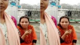 Desi Aunty Getting Completely Naked On Video Call For Her Man