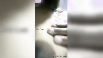 Nepali Bhabhi Recording Herself Naked As A Surprise For Hubby