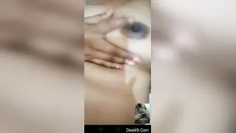 Married Woman Stripping Naked And Fingering On Video Call Solo