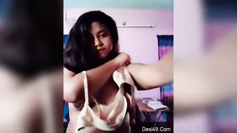 Desi Babe Flashing Her Perfect Tits Again For My Camera At Home