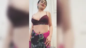 Sexy Babe Showing Her Perky Tits While Dancing In Bedroom