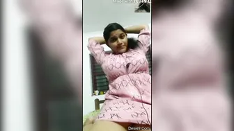 Cute GF Teasing Her Man With Sexy Talk On Video Call