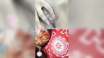 Married Bhabhi Showing Tits And Pussy To Customer On Video Call