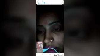 Married Bhabhi Flashing Her Tits And Pussy During Call Again