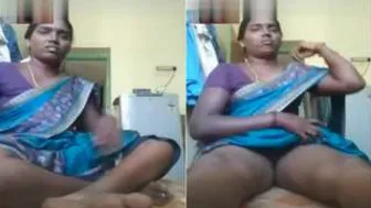 Tamil Married Woman Spreading Her Pussy On Secret Video Call