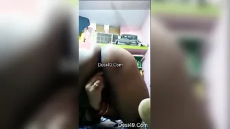 Bhabhi Using Thick Veggie To Pleasure Herself On Camera Again