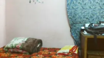 Young Desi Babe Showing Her Perky Boobs To Excite Boyfriend