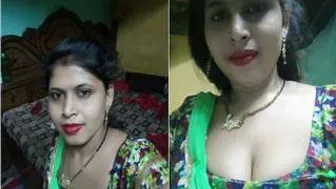 Desi Bhabhi Caught Recording Herself Bathing In Bathroom