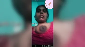 Mature Desi Aunty Teasing On Video Call Showing Her Big Tits