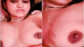 Cheating Wife Recording Herself Naked Fingering Alone At Home